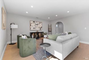 Single Family Residence,  Weaverly drive, Petaluma, CA 94954 - 9