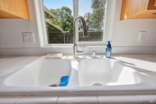 Single Family Residence, Fulton place, Windsor, CA 95492 - 12