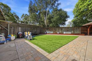 Single Family Residence, Fulton place, Windsor, CA 95492 - 3