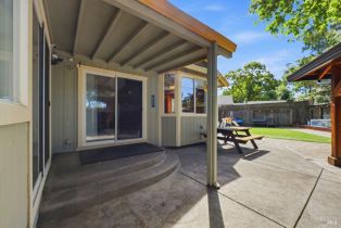 Single Family Residence, Fulton place, Windsor, CA 95492 - 39