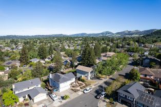 Single Family Residence,  Foxglove court, Santa Rosa, CA 95405 - 35