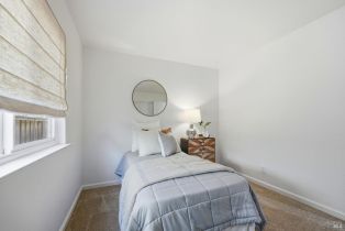 Single Family Residence,  Valencia way, Windsor, CA 95492 - 29