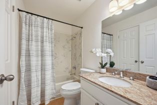 Single Family Residence,  Valencia way, Windsor, CA 95492 - 32