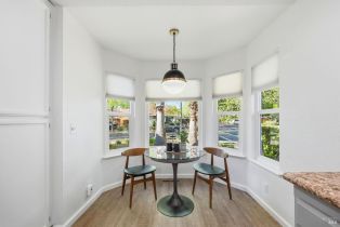 Single Family Residence,  Valencia way, Windsor, CA 95492 - 19