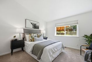 Single Family Residence,  Valencia way, Windsor, CA 95492 - 5