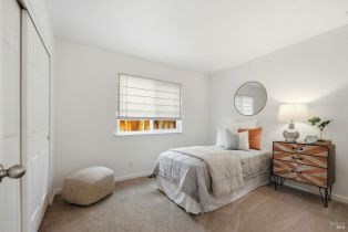 Single Family Residence,  Valencia way, Windsor, CA 95492 - 28