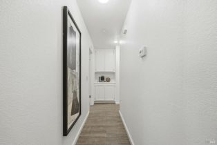 Single Family Residence,  Valencia way, Windsor, CA 95492 - 27