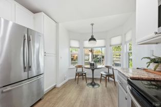 Single Family Residence,  Valencia way, Windsor, CA 95492 - 18