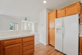 Condominium, Johnson street, Windsor, CA 95492 - 12