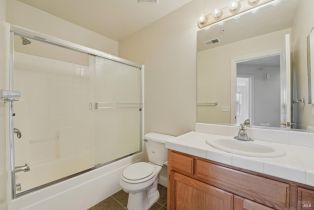 Condominium, Johnson street, Windsor, CA 95492 - 27