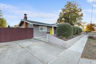 Residential Income,  Redwood road, Napa, CA 94558 - 4