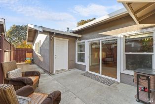 Residential Income,  Redwood road, Napa, CA 94558 - 8