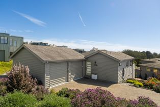 Single Family Residence,  Poppy court, Bodega Bay, CA 94923 - 4