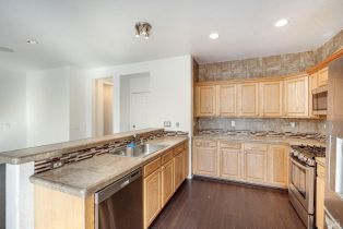 Single Family Residence,  Oakfield lane, Windsor, CA 95492 - 14