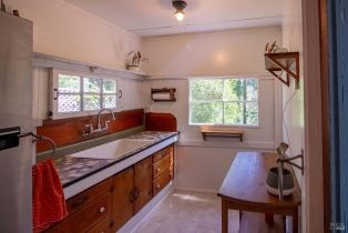 Single Family Residence, Rio Vista terrace, Russian River, CA 95462 - 10