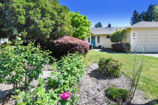 Single Family Residence,  Barrio way, Windsor, CA 95492 - 58