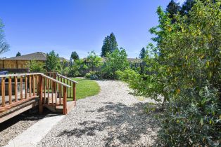 Single Family Residence,  Barrio way, Windsor, CA 95492 - 46