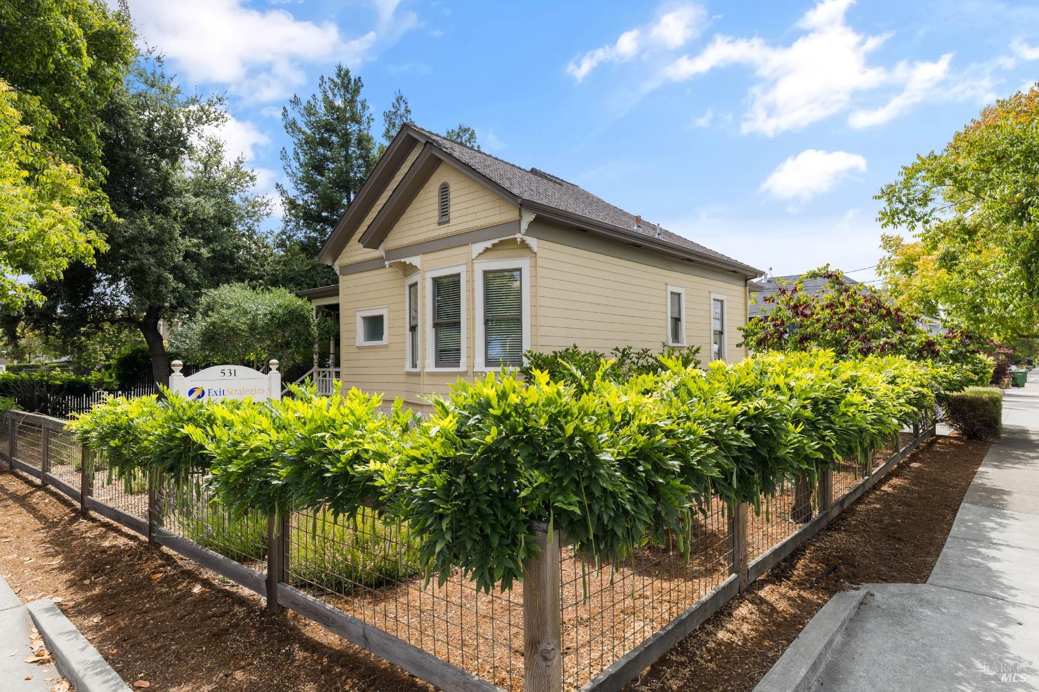 2 Houses on Lot, 531 1/2 Washington street, Petaluma, CA 94952 - 1