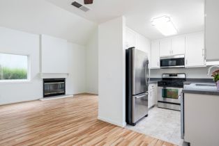 Townhouse,  Yulupa avenue, Santa Rosa, CA 95405 - 11