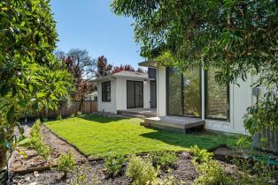 Single Family Residence, 1558 Laurel lane, Healdsburg, CA 95448 - 12