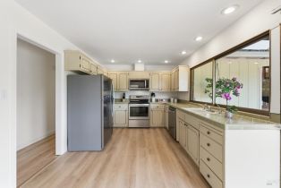 Single Family Residence,  Mulberry drive, Santa Rosa, CA 95409 - 9