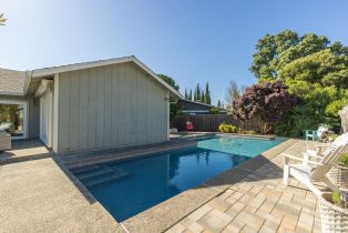 Single Family Residence,  Lemon court, Napa, CA 94558 - 34