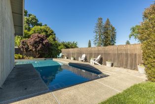 Single Family Residence,  Lemon court, Napa, CA 94558 - 30