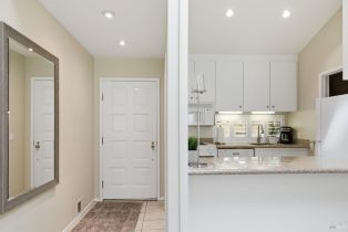 Condominium,  Fairways drive, Napa, CA 94558 - 11