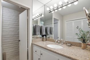 Condominium,  Fairways drive, Napa, CA 94558 - 20