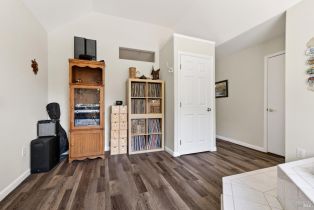 Single Family Residence,  Hillside drive, Cloverdale, CA 95425 - 27