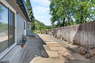 Single Family Residence,  Hillside drive, Cloverdale, CA 95425 - 34