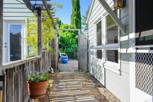 Single Family Residence,  High St street, Sebastopol, CA 95472 - 30