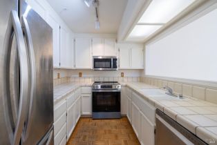 Condominium,  Fountain Grove circle, Napa, CA 94558 - 5