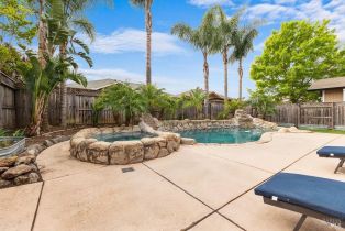 Single Family Residence,  Seghesio way, Windsor, CA 95492 - 38