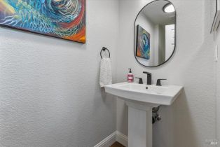 Single Family Residence,  Seghesio way, Windsor, CA 95492 - 37