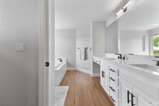 Single Family Residence,  Seghesio way, Windsor, CA 95492 - 26