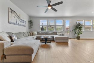 Single Family Residence,  Seghesio way, Windsor, CA 95492 - 12