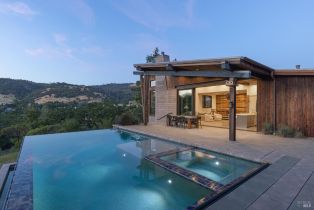 Single Family Residence, 4125 Wallace Rd, Santa Rosa, CA  Santa Rosa, CA 95404