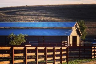 Single Family Residence, Bloomfield road, Petaluma, CA 94952 - 4