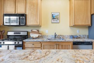 Condominium,  Doubles drive, Santa Rosa, CA 95407 - 4