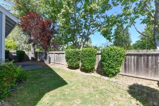 Single Family Residence,  Noyo place, Santa Rosa, CA 95401 - 18