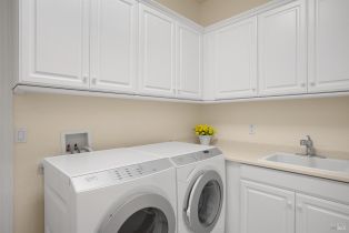 Single Family Residence,  Rocky Knoll way, Santa Rosa, CA 95404 - 40