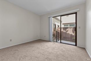 Condominium,  Shady Oak drive, Santa Rosa, CA 95404 - 19