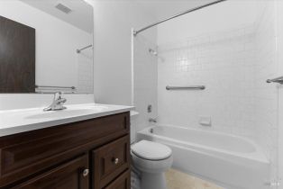 Condominium,  Shady Oak drive, Santa Rosa, CA 95404 - 18