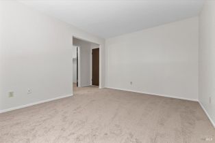 Condominium,  Shady Oak drive, Santa Rosa, CA 95404 - 25