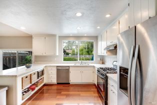 Single Family Residence,  Oak Lake avenue, Santa Rosa, CA 95409 - 7