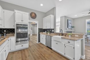Single Family Residence,  Makena court, Petaluma, CA 94954 - 12
