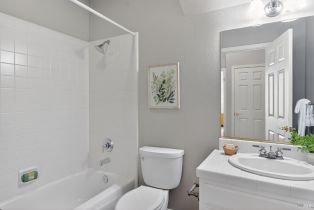 Single Family Residence,  Makena court, Petaluma, CA 94954 - 23
