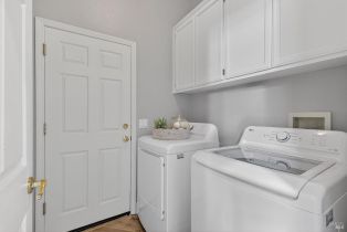 Single Family Residence,  Makena court, Petaluma, CA 94954 - 25