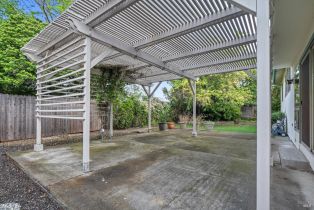 Single Family Residence,  Trellis lane, Petaluma, CA 94954 - 5